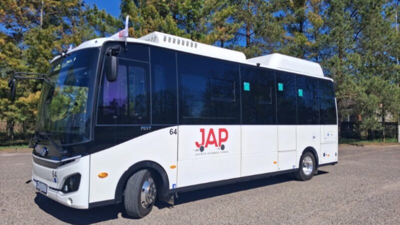Keleiviai Joniškyje netrukus važiuos kitaip: į maršrutą išleidžiamas modernus autobusas