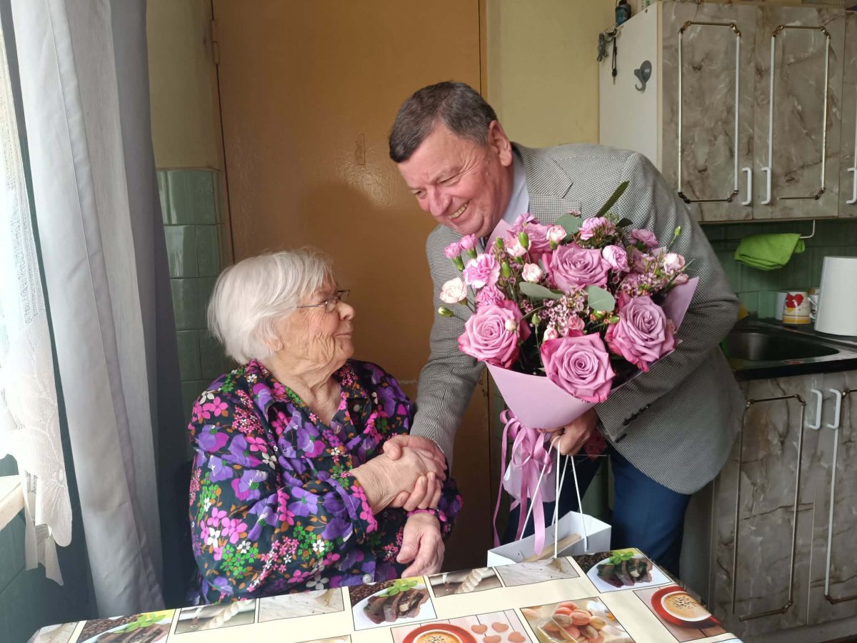 100 metų sulaukusi Bronė atskleidžia tai, ką šiandien patiria jau retas žmogus