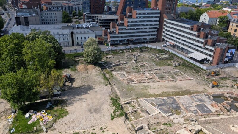 Istoriniai radiniai koreguoja Atgimimo aikštės likimą: Klaipėda skelbia naują planą