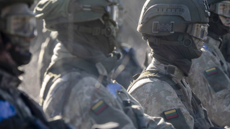 Didelės NATO pratybos regione: girdėsis šūviai, judės technika, veiksmai vyks ir naktimis
