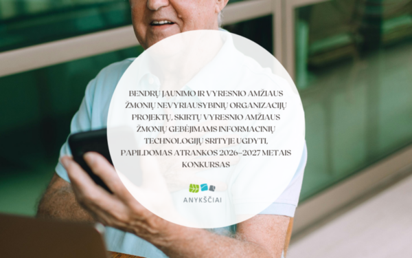 Vyresnių žmonių skaitmeniniams įgūdžiams skiriama 360 tūkst. eurų: startavo naujas konkursas