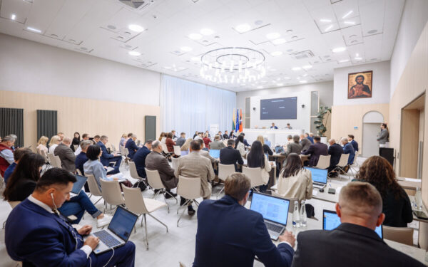 Vilniaus rajono taryba priėmė svarbius sprendimus: nuo 1 euro nuomos iki stipendijų