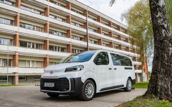 Mobilioji medikų komanda gavo naują elektromobilį: pokyčius pajus dalis pacientų
