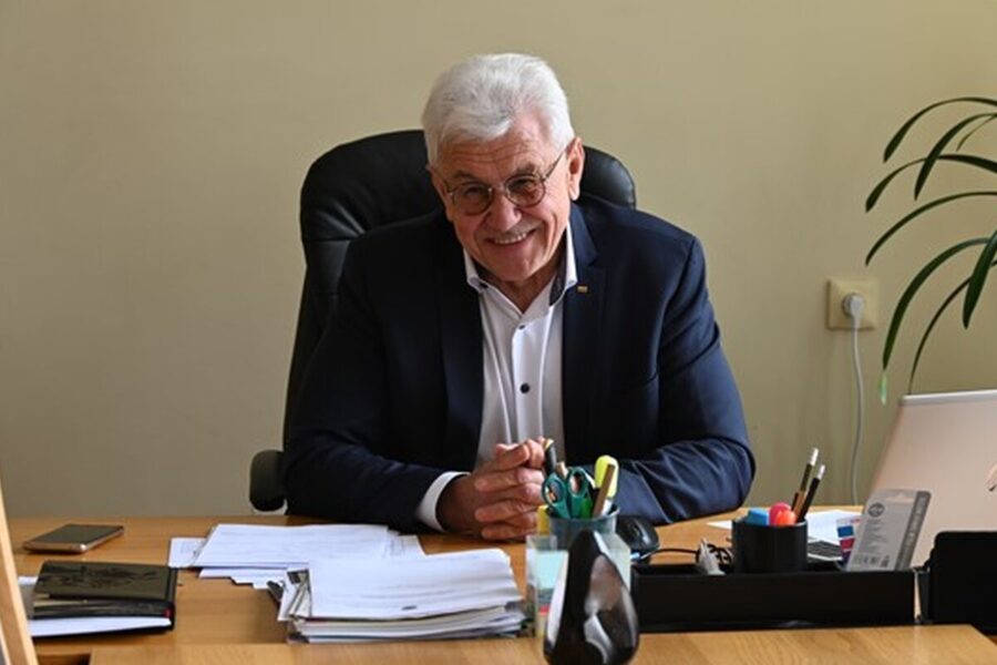 Išrinkti Metų mokytojai Pakruojyje: trims pedagogėms skirtas ypatingas įvertinimas