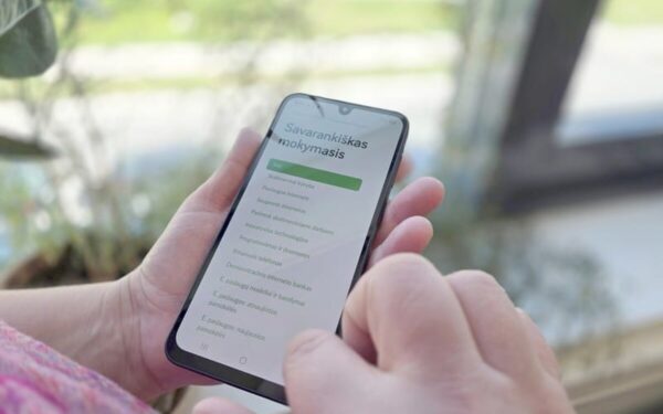 Nemokamos pamokos gyventojams: padės be streso naudotis E. sveikata ir kitomis sistemomis