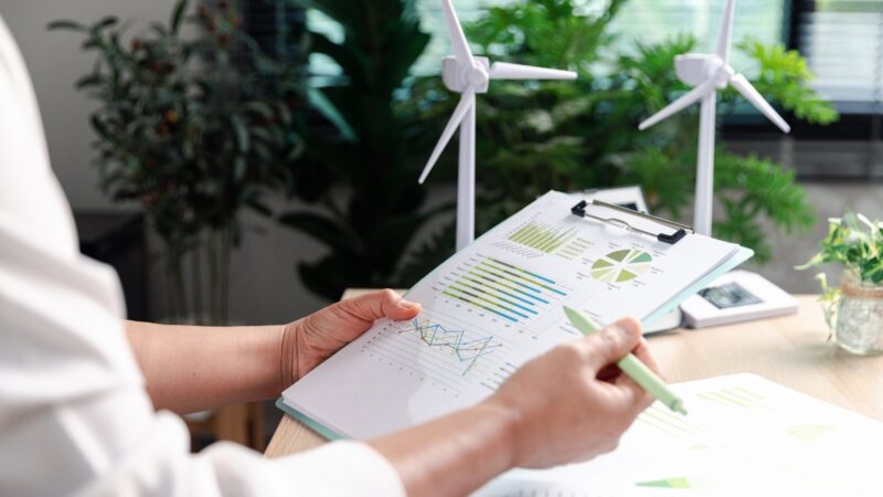 Įmonėms atsiveria milijoninė parama: kai kurie verslai gali gauti net 1,5 mln. eurų