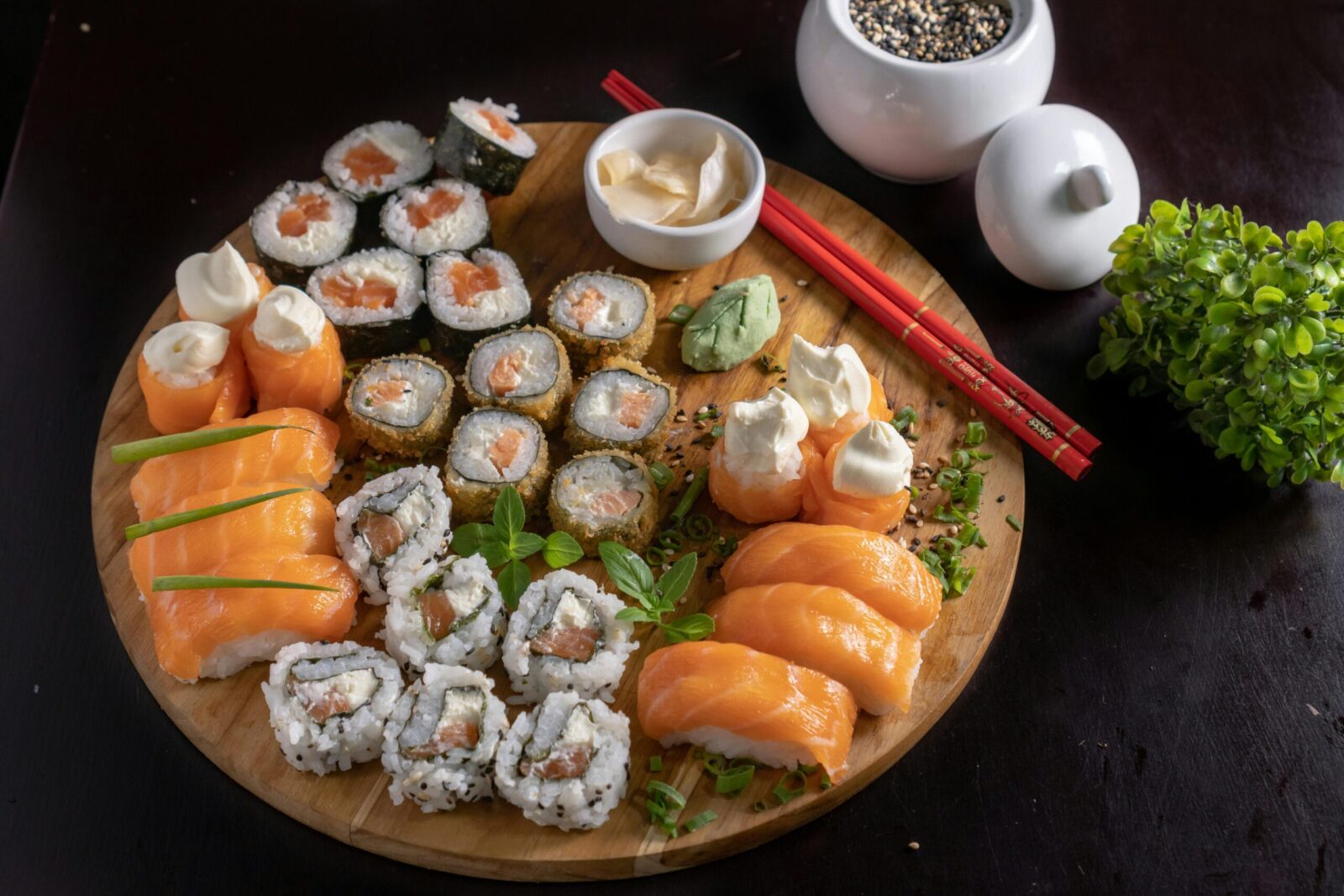 Svajojate apie liekną figūrą? Viena japonų taisyklė padės pagaliau suvaldyti alkį