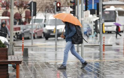 „Meteo LT“ kreipiasi į gyventojus: pavojingus orus dabar galima pranešti realiu laiku