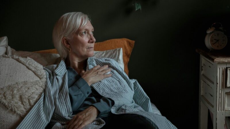 Nukritote be priežasties? Mokslas atskleidė klastingą ryšį su demencija