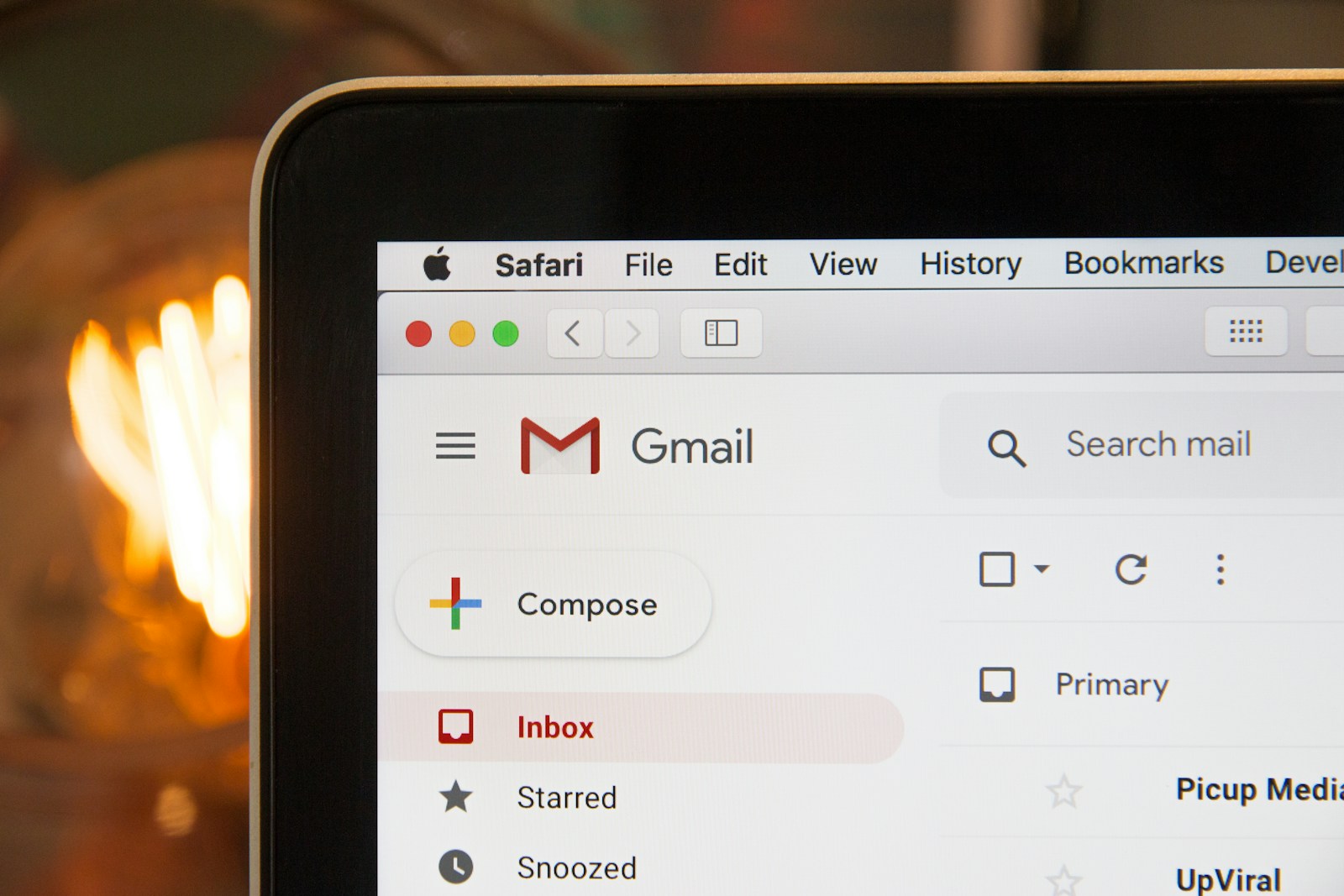 „Gmail“ revoliucija: DI išmoks jūsų rašymo stilių ir pats paims duomenis iš „Drive“
