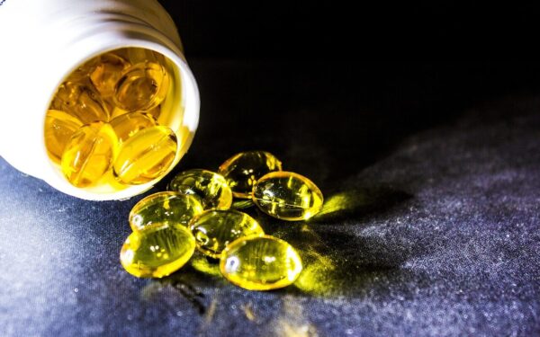 Vartojate Omega-3 papildus? Tyrimas rodo, kada jie gali tik pakenkti