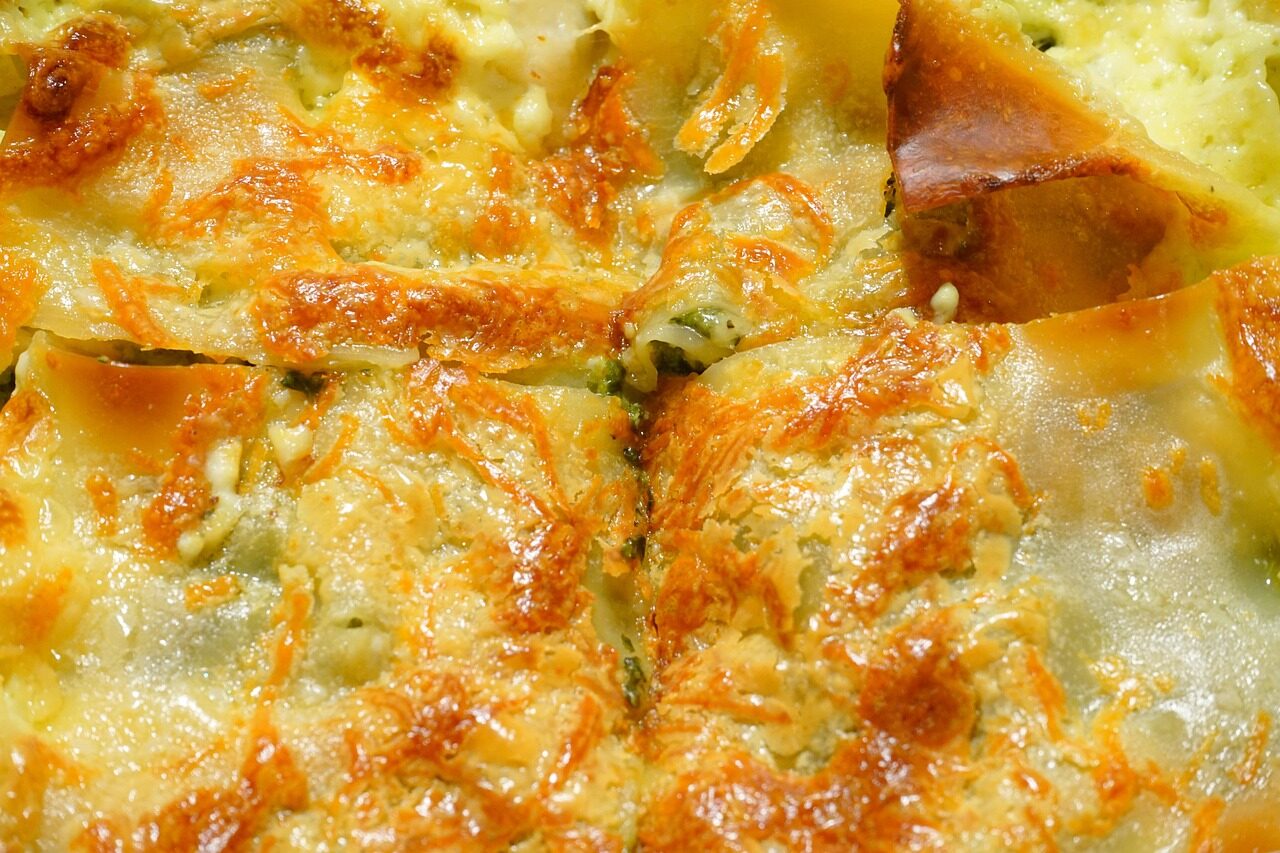 Kiaušiniai, feta ir cukinija: greitas vakarienės receptas, nuo kurio neauga svoris