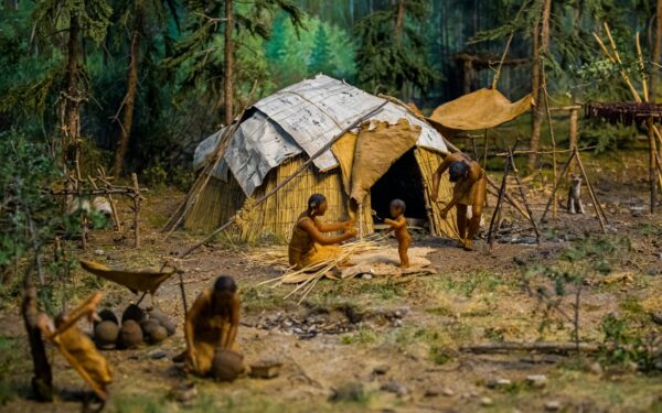 Neandertaliečiai buvo gudresni, nei manėme: 100 000 metų senumo radinys atskleidė paslaptį