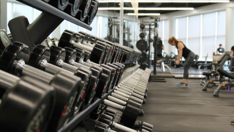 Kada geriausia sportuoti? Mokslininkai atskleidė, kaip laikas keičia treniruotės naudą