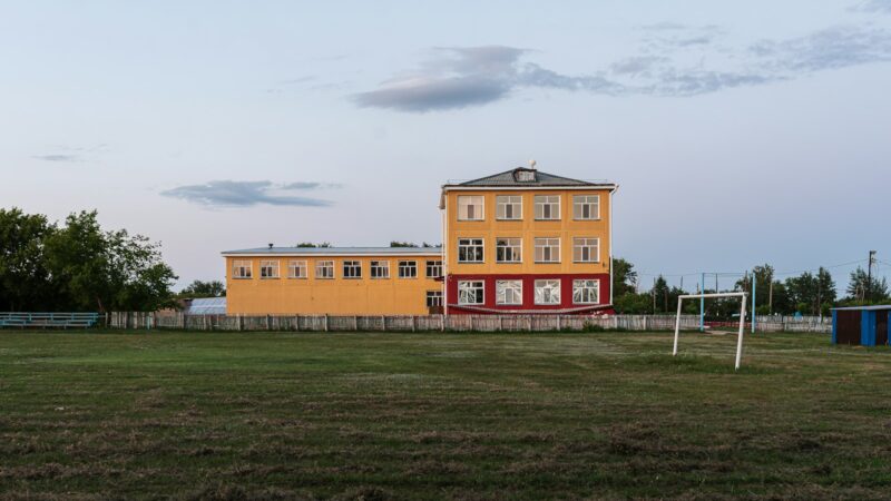 Kaip keičiasi mažų miestų gimnazijos: mažėjant mokinių skaičiui, tenka išmokti mokyti kitaip