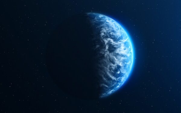 Kaip Žemėje atsirado vanduo: nuo senųjų asteroidų iki paslaptingo vandens gylio mūsų planetoje