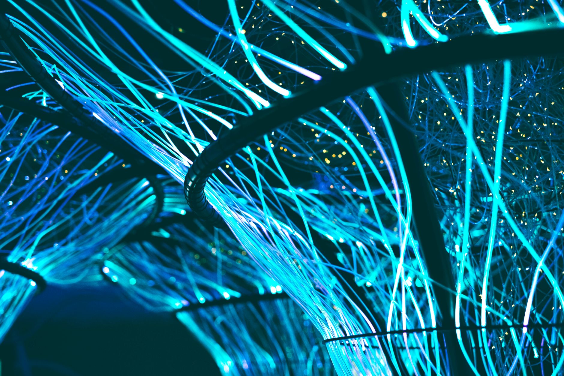 Kas iš tiesų yra kvantinė teleportacija: kaip laboratoriniai eksperimentai artina naujos rūšies internetą