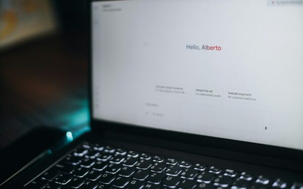 Kasdienis saugumas internete: kaip atpažinti sukčiavimo laiškus ir žinutes prieš spustelint nuorodą