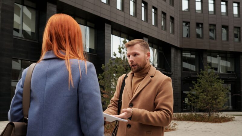 Nuo mandagaus „vėliau“ iki tikro „ne“: kaip atsisakyti prašymų nejausant kaltės ir negadinant santykių