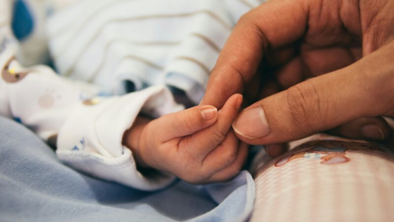Kodėl neprisimename kūdikystės? Mokslininkai vis geriau supranta šią smegenų paslaptį