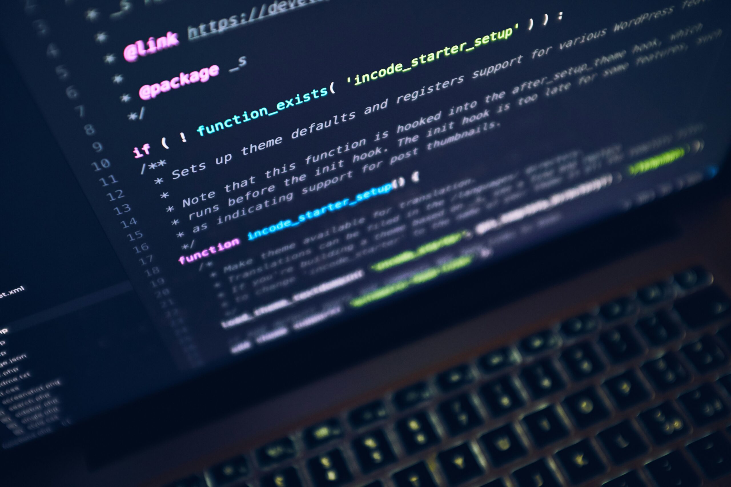 Tamsusis internetas. Unsplash nuotr