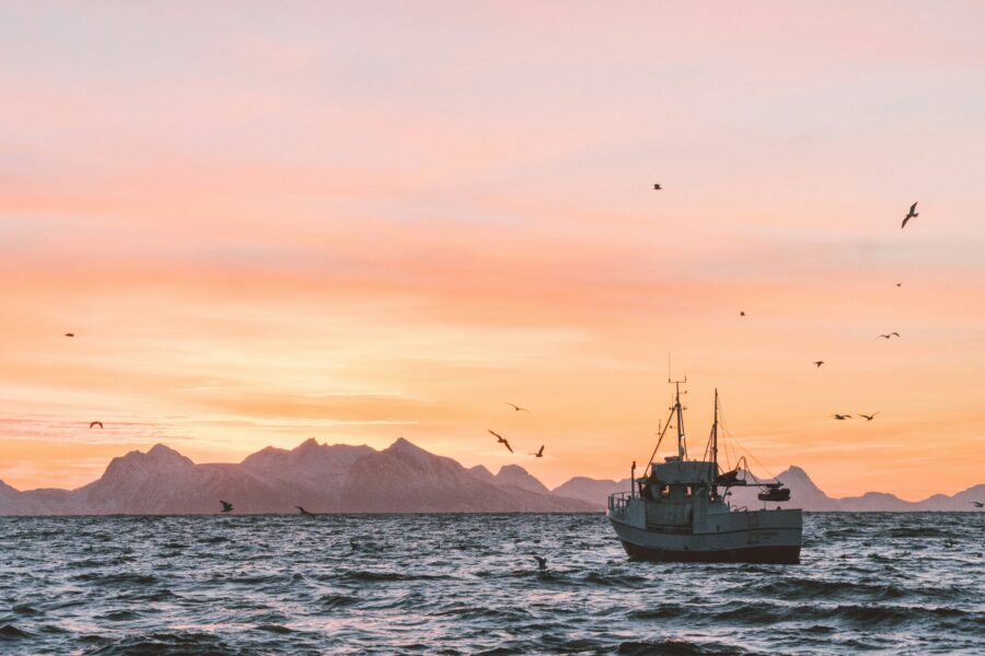 Žvejybinis laivas. Unsplash nuotr