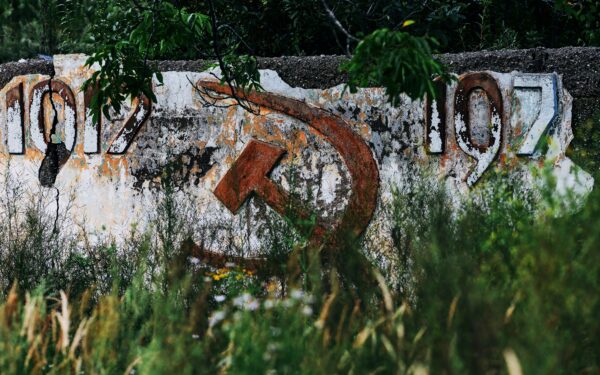 Nuo spartaus augimo iki griūties: kokia klaida galiausiai pražudė Sovietų Sąjungos ekonomiką?