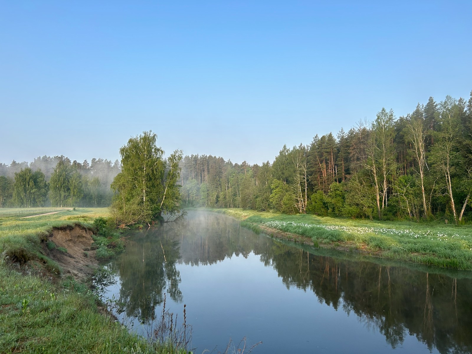 Mažųjų upių atgimimas Aukštaitijoje: nuo apleistų pakrančių iki bendruomenių kuriamų vandens maršrutų