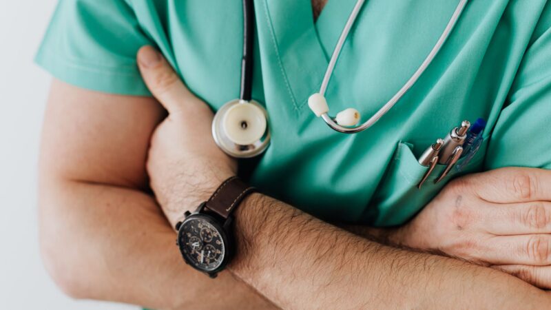 Ekspertai ragina atkreipti dėmesį: šie trys atradimai gali pakeisti požiūrį į sveikatą ir gydymą