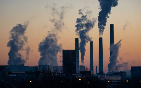 Kas nutiktų, jei klimato kaita peržengtų pavojingą ribą? Mokslininkų prognozės verčia sunerimti