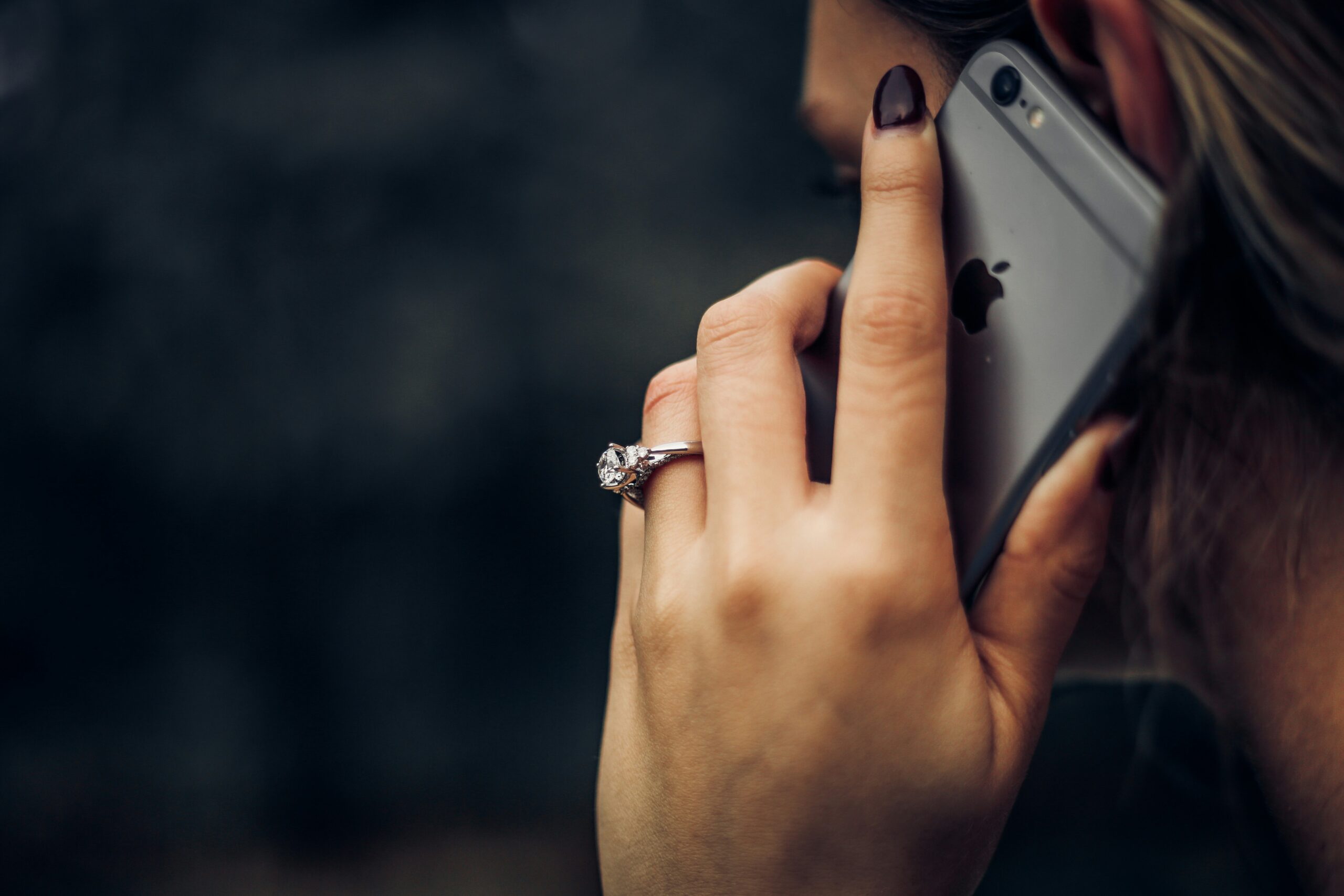 Telefoninis sukčiavimas. Unsplash nuotr