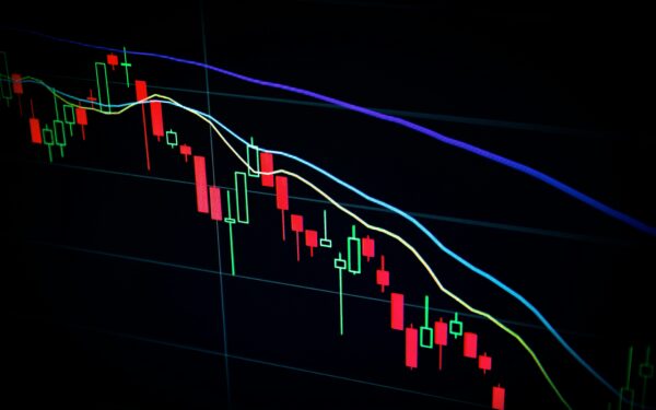 Daugelis renkasi neteisingai: 10 dalykų, į kuriuos verta investuoti gavus daugiau pinigų