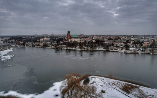 Žemaitijos širdis be jūros ir kalnų: kaip Telšiai atranda naują savivertę ir atgaivina senąjį miestą