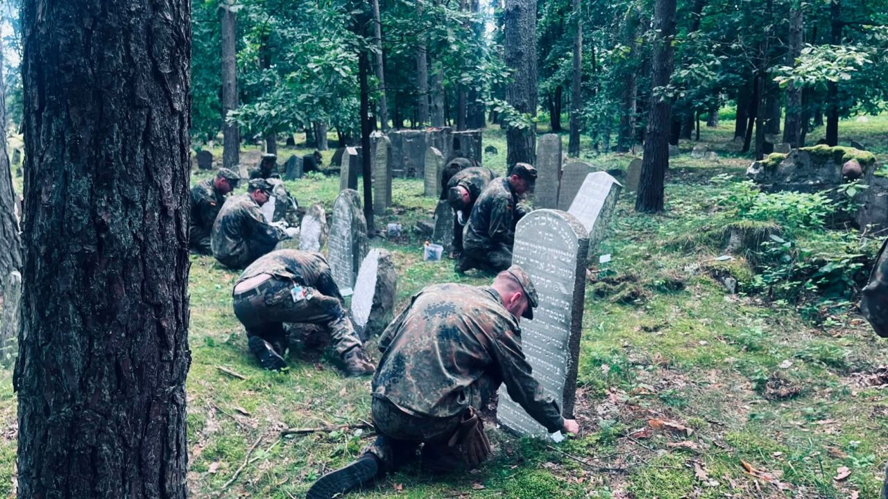 „Maceva“ tęsia Merkinės žydų kapinių darbus: inventorizacija artėja prie finišo