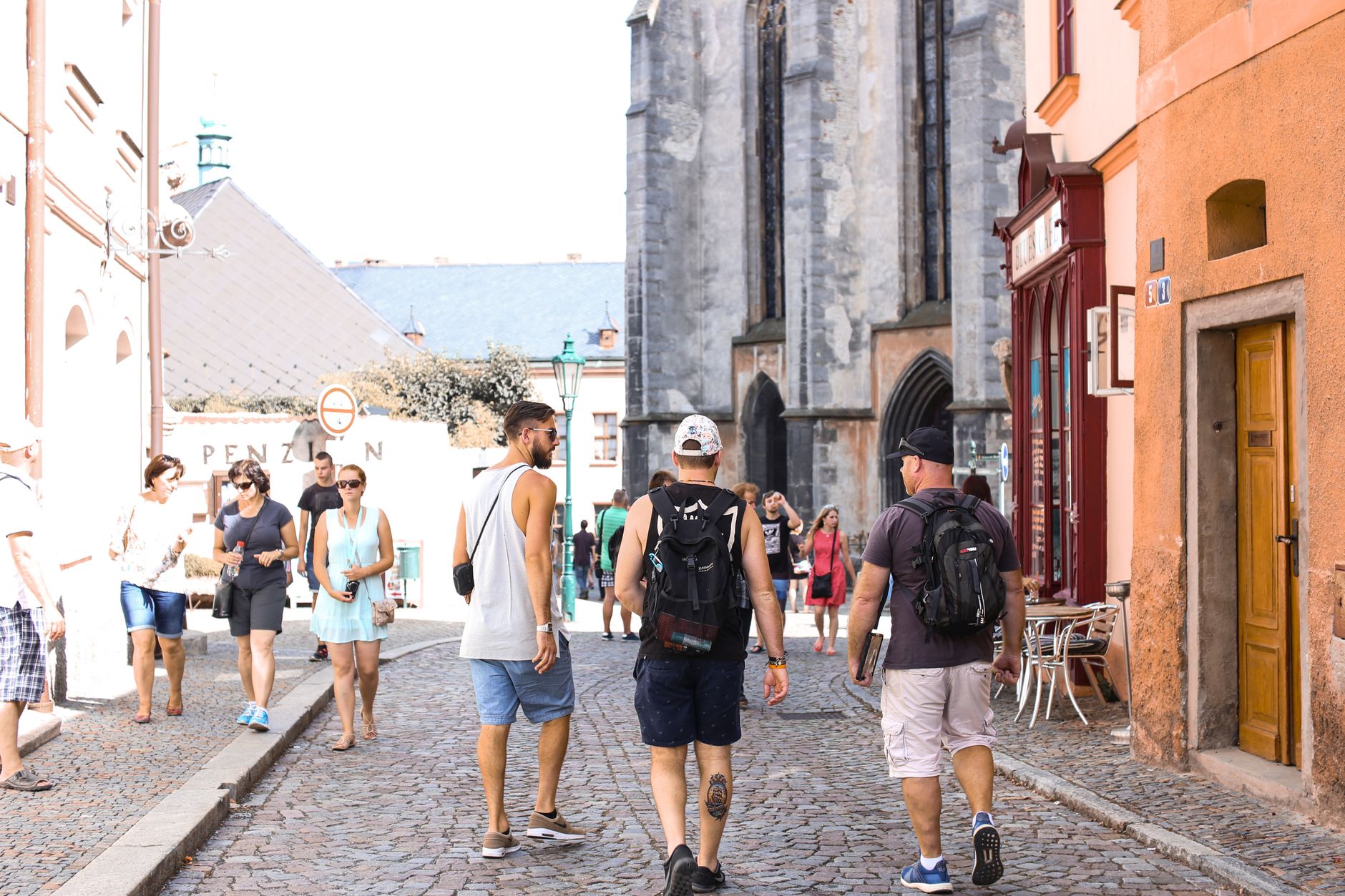 Kaip atostogauja pasaulis po pandemijos: naujos kelionių kryptys, taisyklės ir įpročiai, kurie keičia turizmą