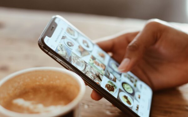Kaip tvarkyti nuotraukas telefone ir kompiuteryje: paprasti žingsniai, padėsiantys susigrąžinti tvarką