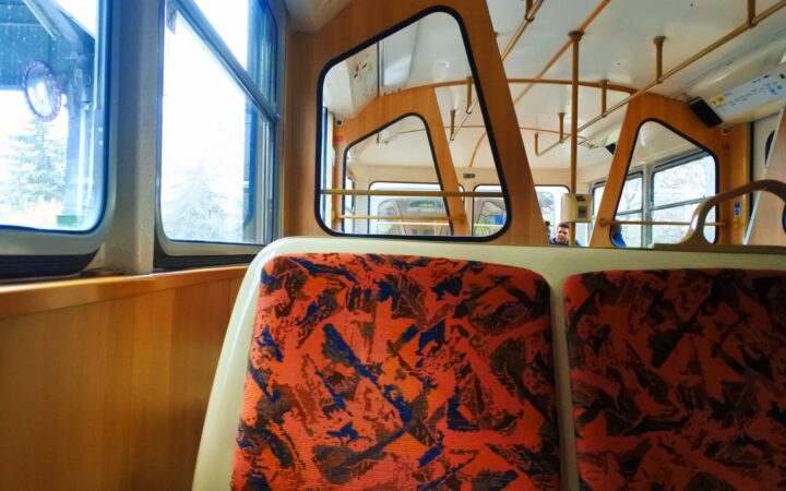 Kelionės traukiniu Lietuvoje ir už jos ribų: kaip suplanuoti patogią ir saugią išvyką be streso