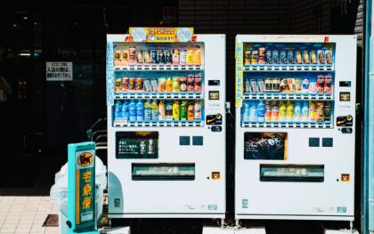 Japonijoje jų – net 4,1 milijono: kodėl šalis tiesiog apsėsta šių automatų?