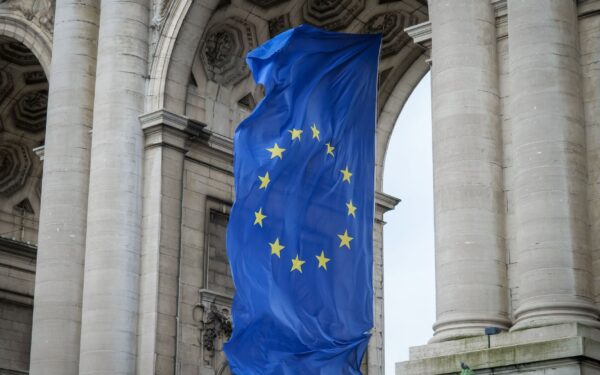 Europa nebenori priklausyti nuo „Google“ ir „Microsoft“: į kovą dėl DI meta šimtus milijardų