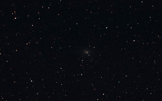Sunku net įsivaizduoti: astronomai išmatavo milžiniškos galaktikos IC 1101 kraštą