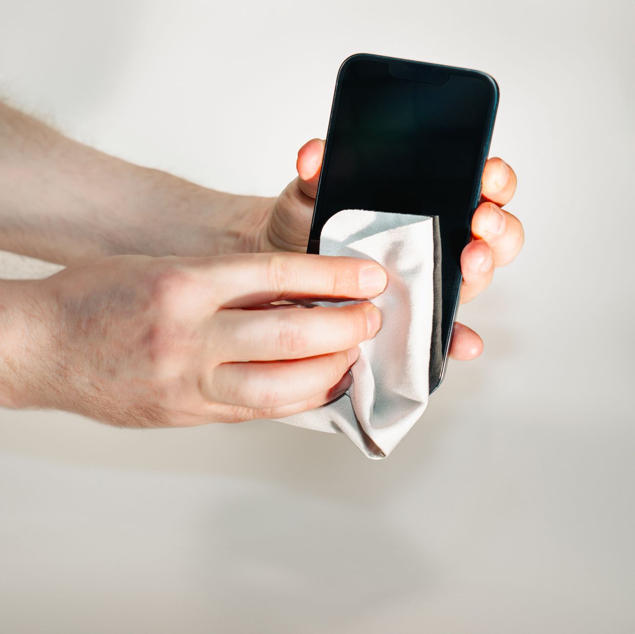 Telefonų atminties chaosas: paprasti būdai susitvarkyti failus ir nebejausti nuolatinio trūkumo