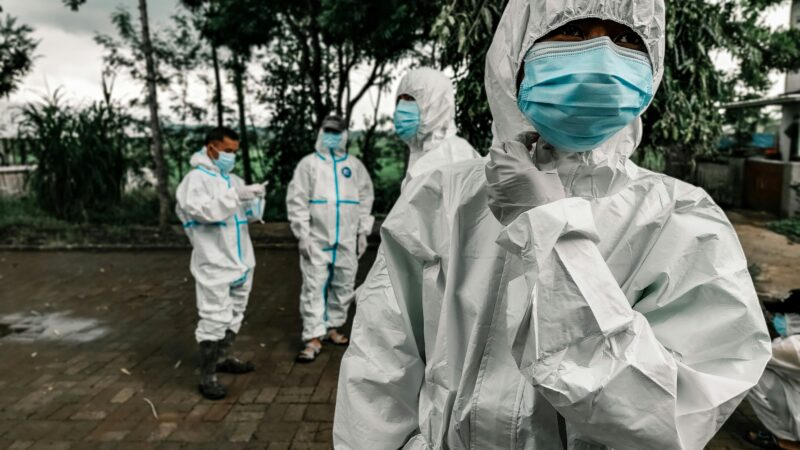Ebola protrūkis kelia vis didesnį nerimą: ekspertai įspėja dėl galimos katastrofos