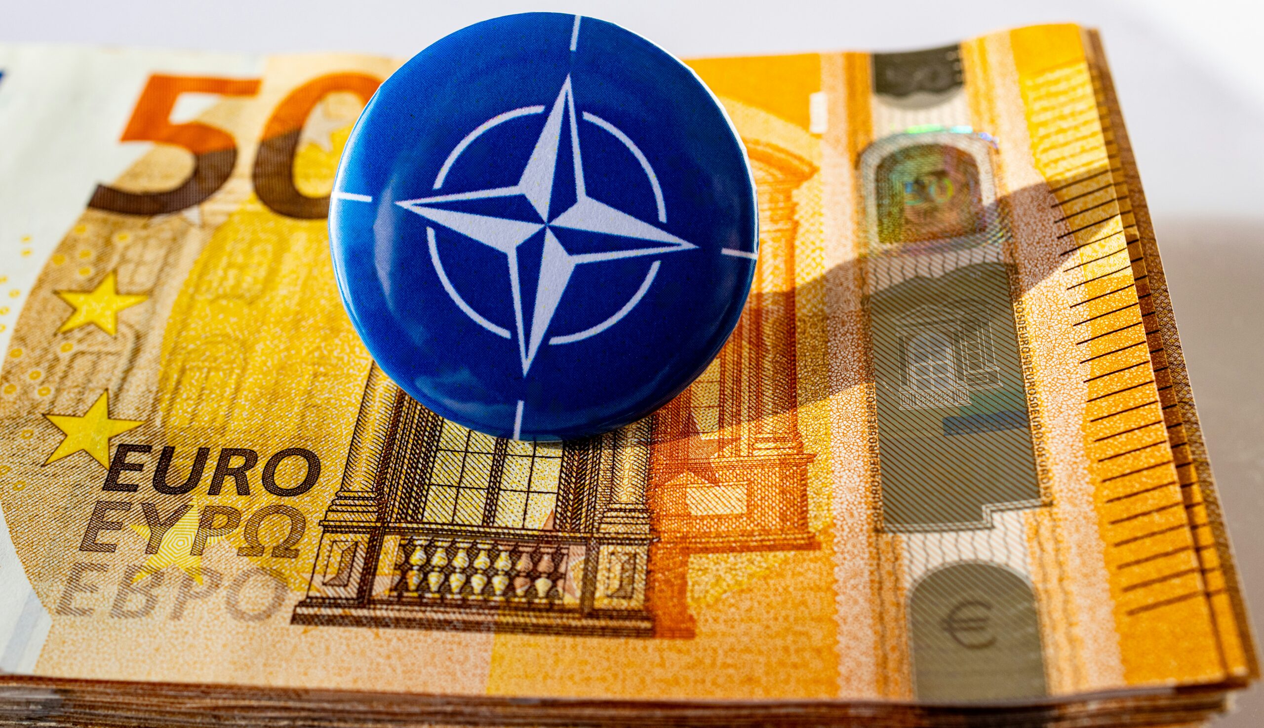 Europa ginkluojasi kaip niekada anksčiau: tačiau viena silpnoji vieta gali tapti kritiškai svarbi