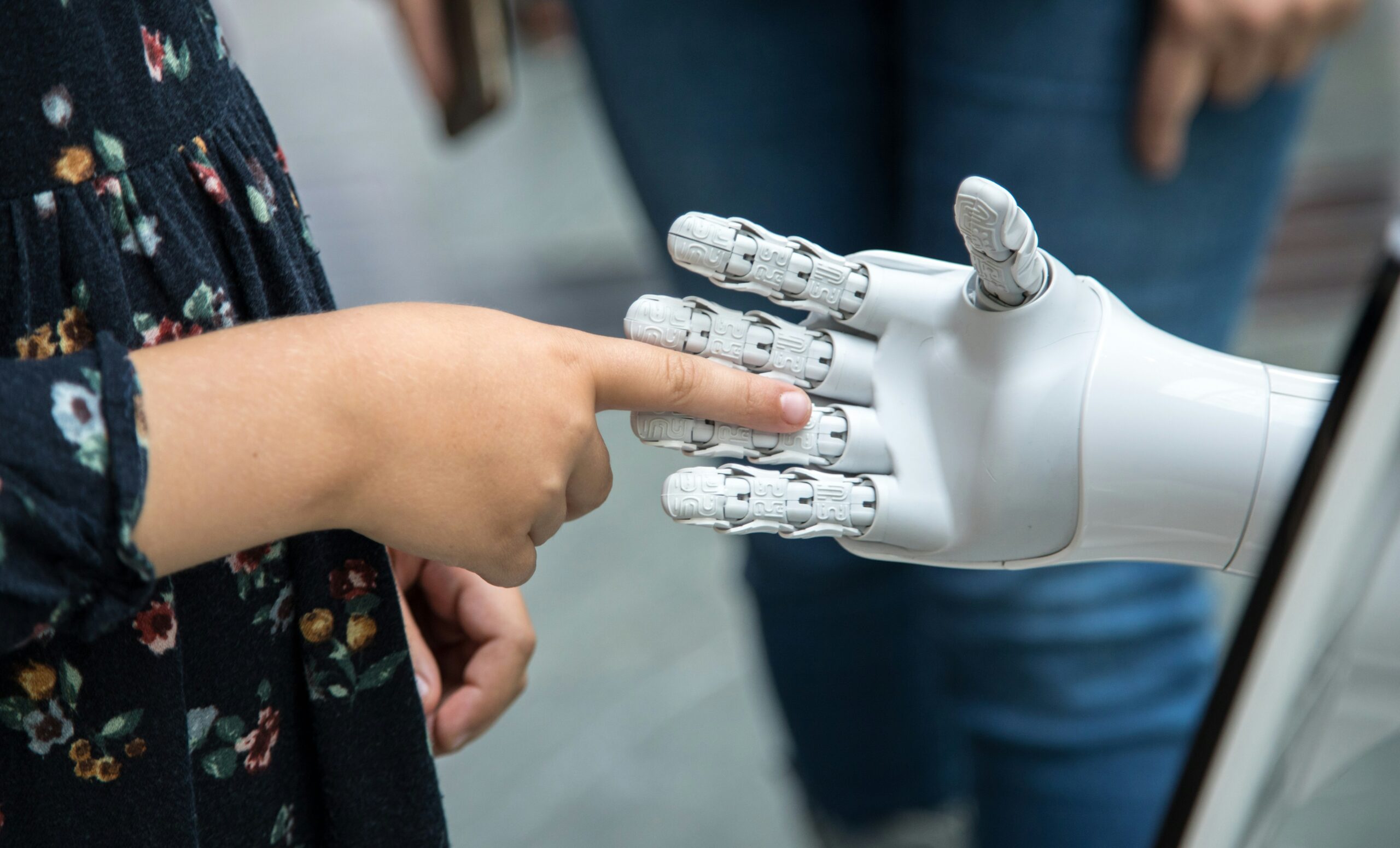 Robotas žmogus. Unsplash nuotr