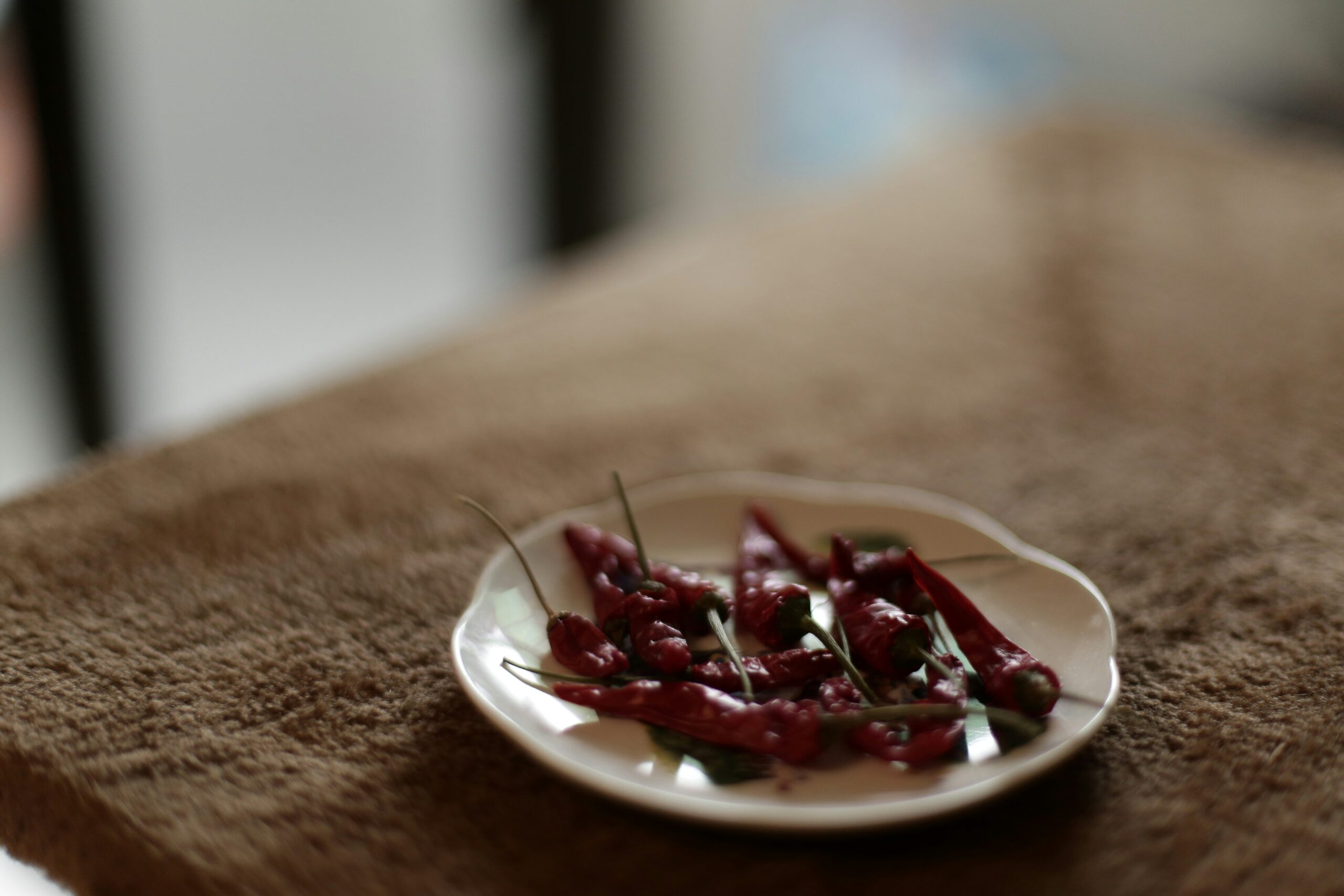 Valgymas aštraus pipiro. Unsplash nuotr