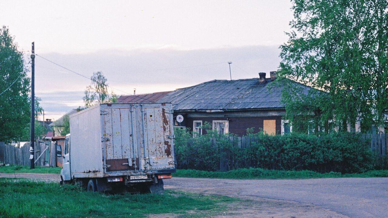 Kaimų parduotuvės be vitrinų: kaip mobilios krautuvės keičia kasdienybę atokiuose regionuose