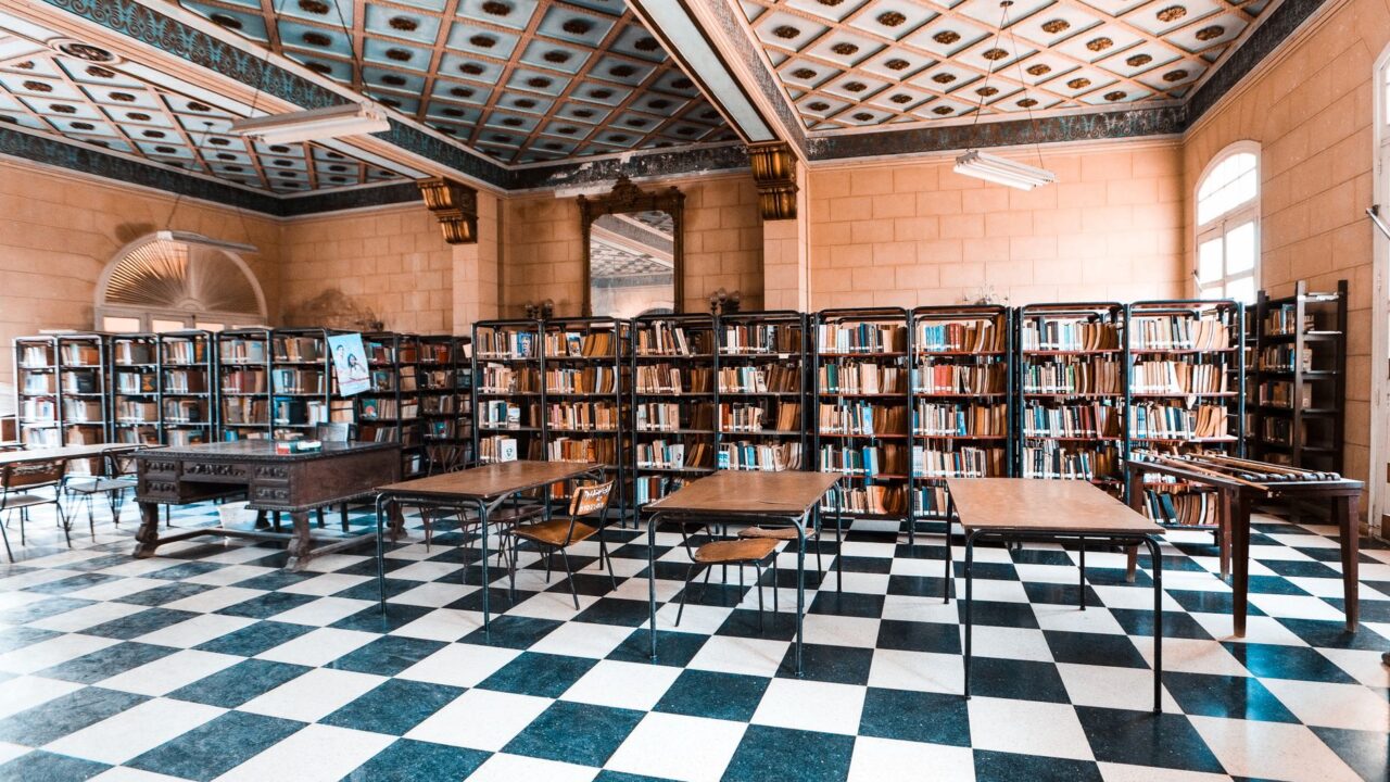 Kaimiškų vietovių bibliotekos keičiasi: kaip mažų miestų skaityklos tampa bendruomenių centrais