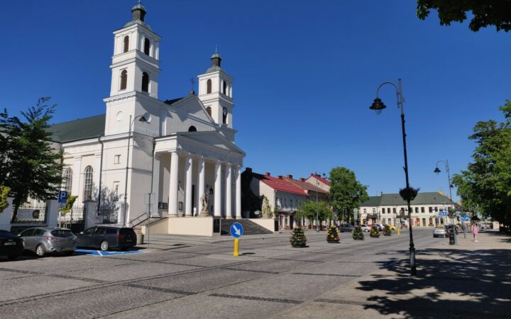 Savaitgalis Nemakščiuose ir Viduklėje: mažų miestelių maršrutas tarp Šiluvos, žemaičių kulinarijos ir tylos kalvų